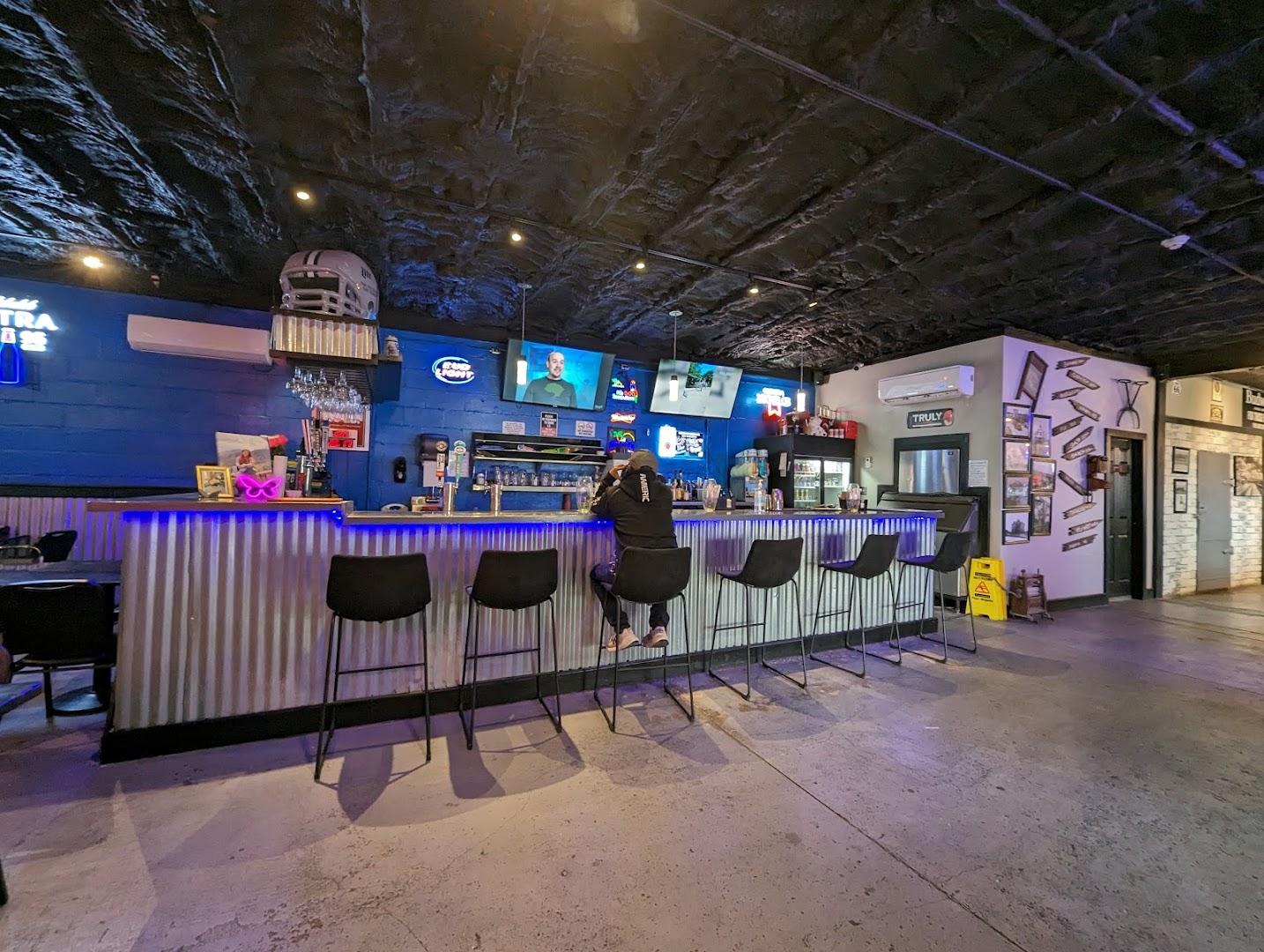 303 Pub & Grub